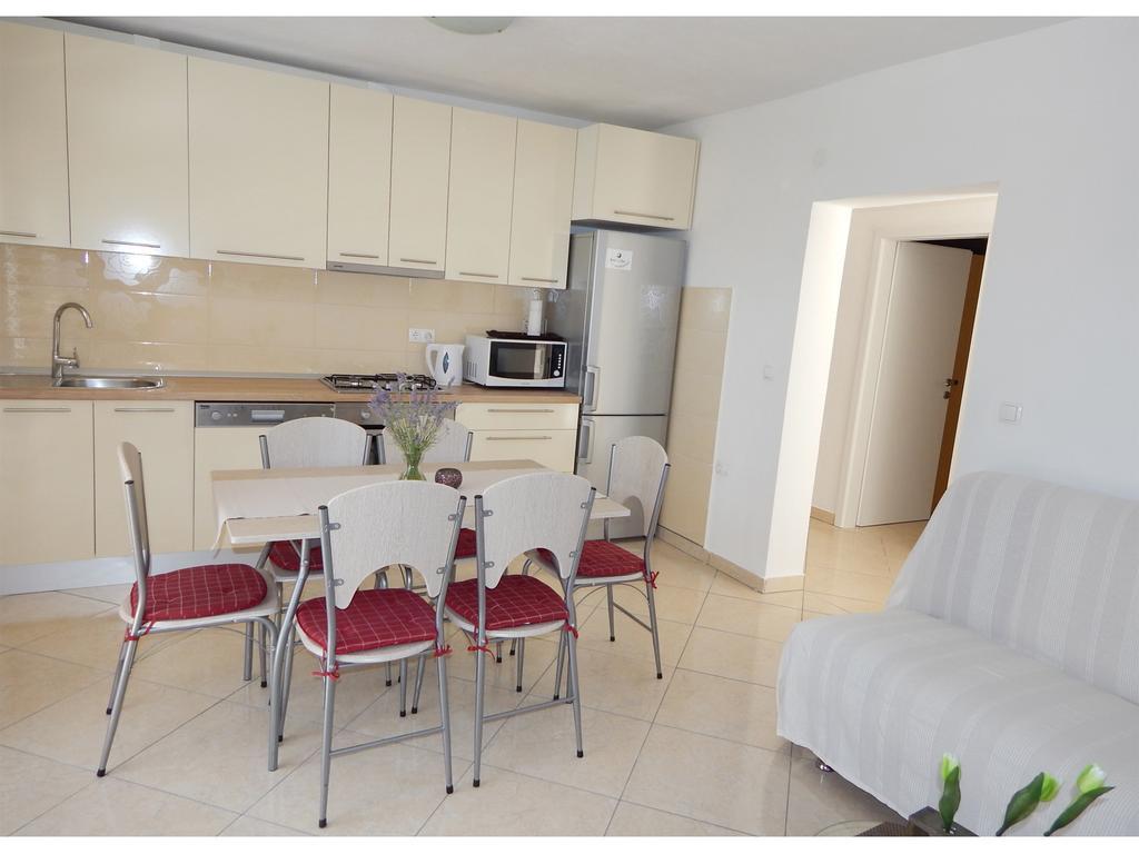 Apartments Nedjeljka Ražanj Kültér fotó